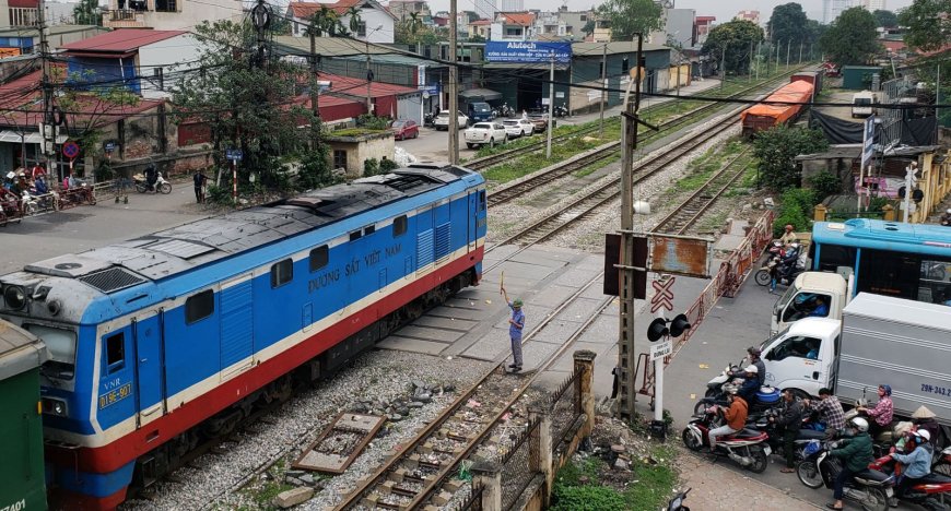 Bài 1: Khai thác giá trị mới từ các tuyến đường sắt cũ